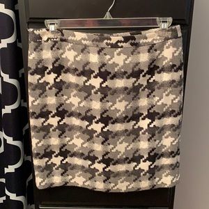 Fully lined skirt in great condition